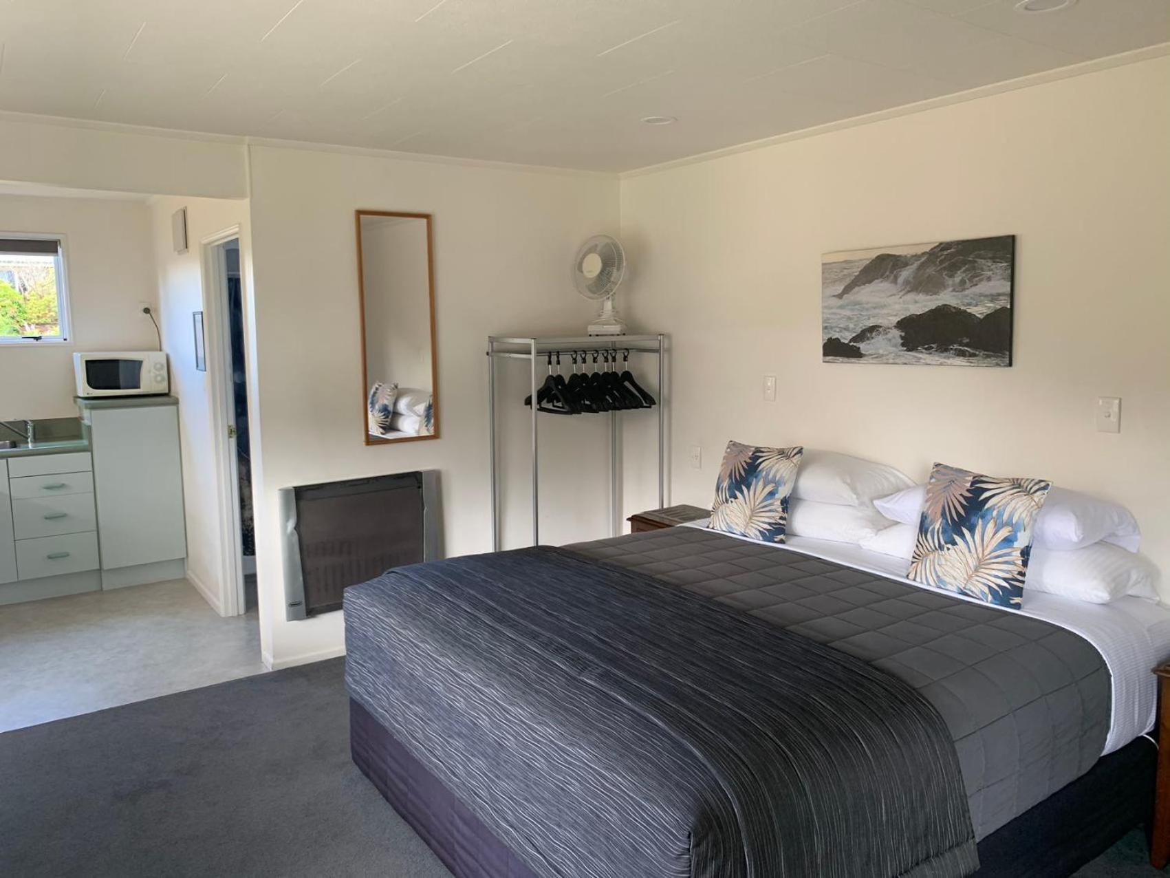 Amber Court Motel Te Anau Exterior foto