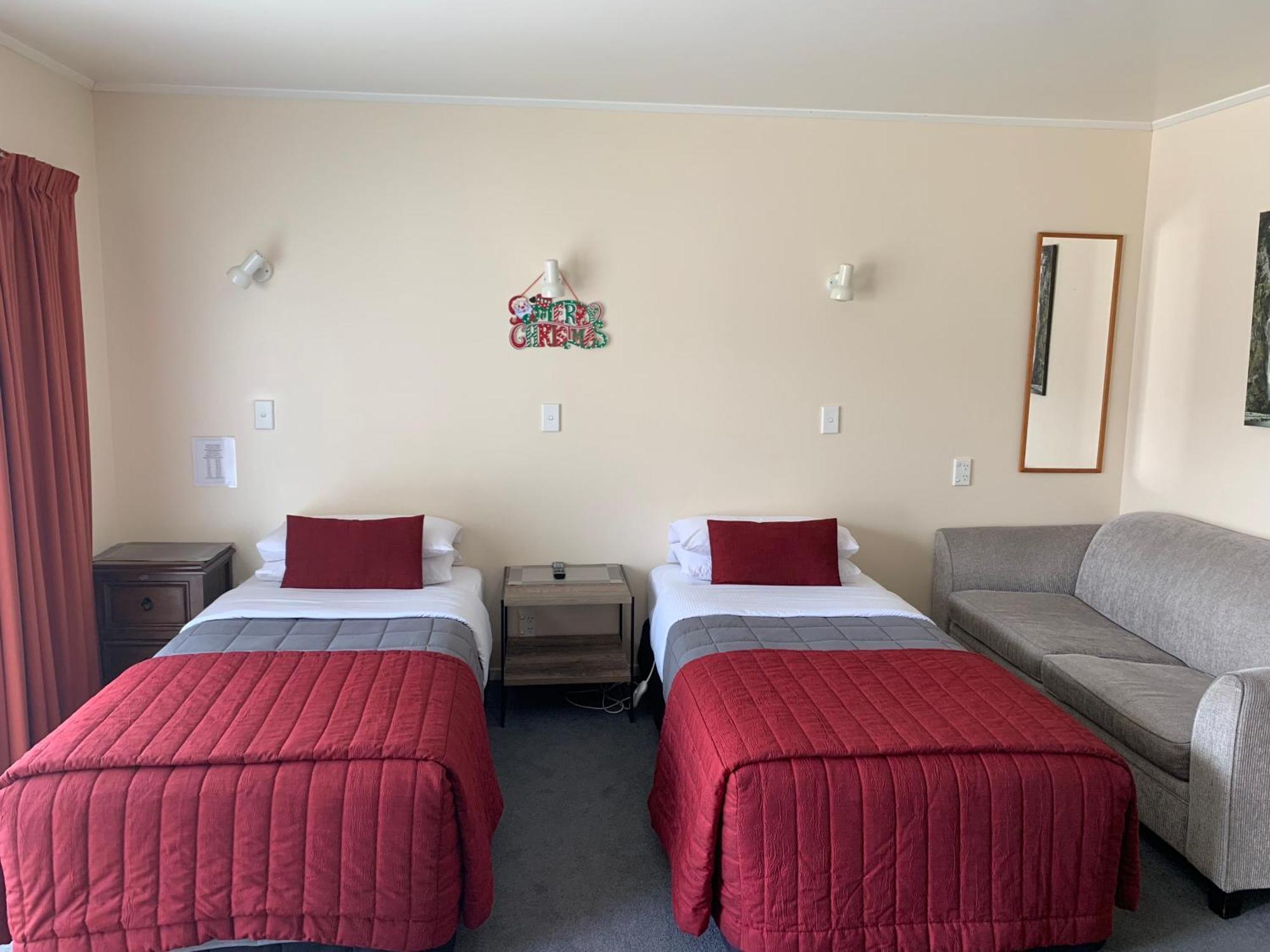 Amber Court Motel Te Anau Exterior foto
